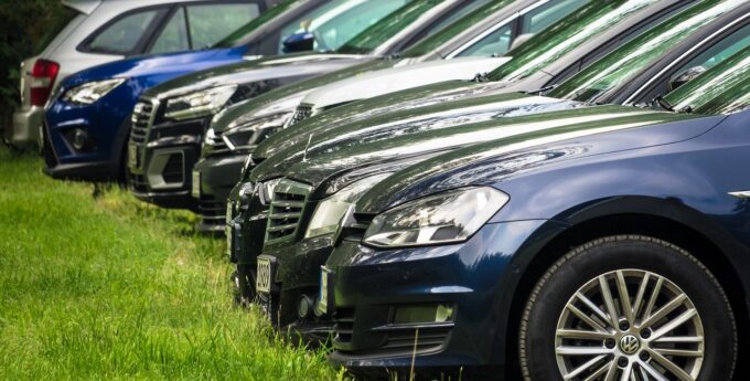 Handlarz samochody uzywane