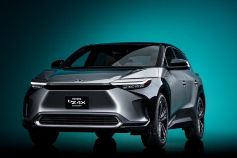 Toyota bZ4X wolant kierownica