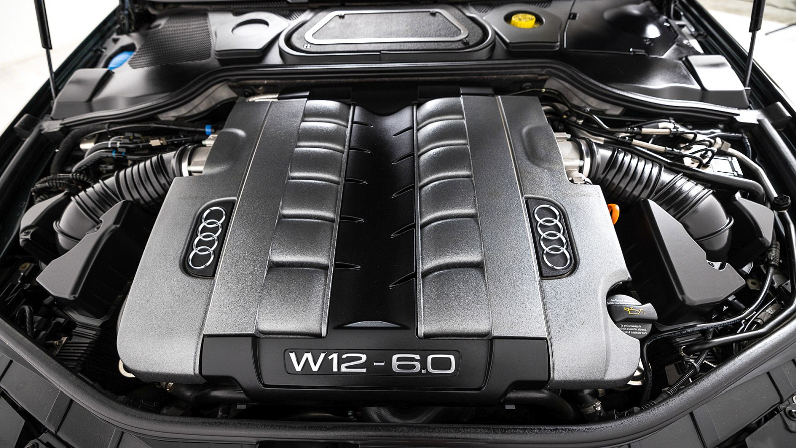 audi-a8l-w12
