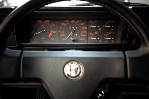 1987-alfa-romeo-75-turbo-evoluzione