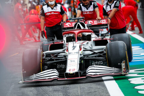 Max Verstappen mocno straszy, a kwalifikacje już wieczorem