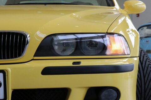 dakar_yellow_2000_bmw_m5_e39_00
