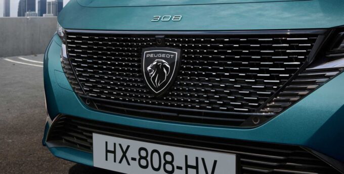 peugeot-308-sw-2021