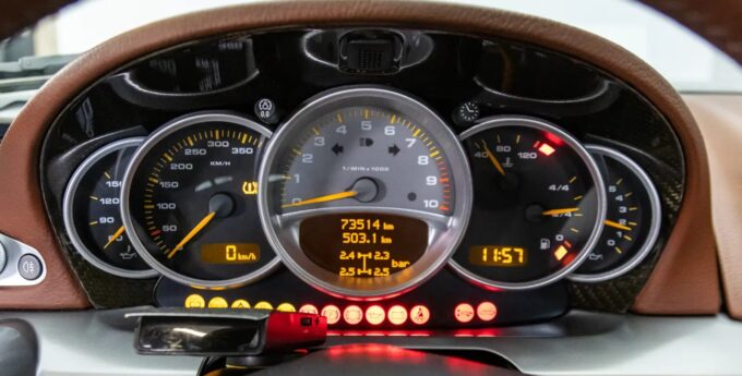 porsche-carrera-gt-uzywane-przebieg