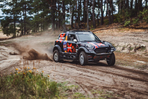 Hołowczyc nie dał szans rywalom. I jak z kimś takim nie przejść na TY?