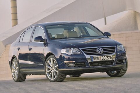 Volkswagen Passat w top 4 silnik benzynowy