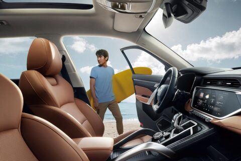 chinski-suv-geely-atlas-pro