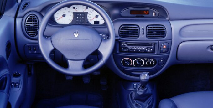 renault-megane-coupe-na-sprzedaz