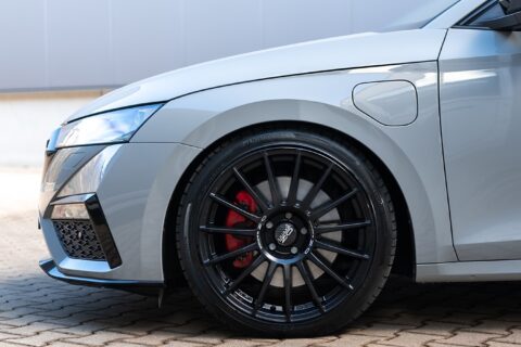 skoda-octavia-rs-iv-hybryda-zawieszenie