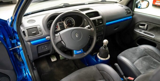 renault-clio-v6-na-sprzedaz