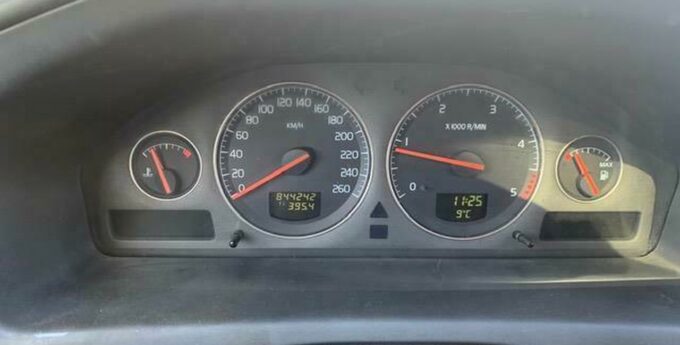uzywany-diesel-volvo-v70
