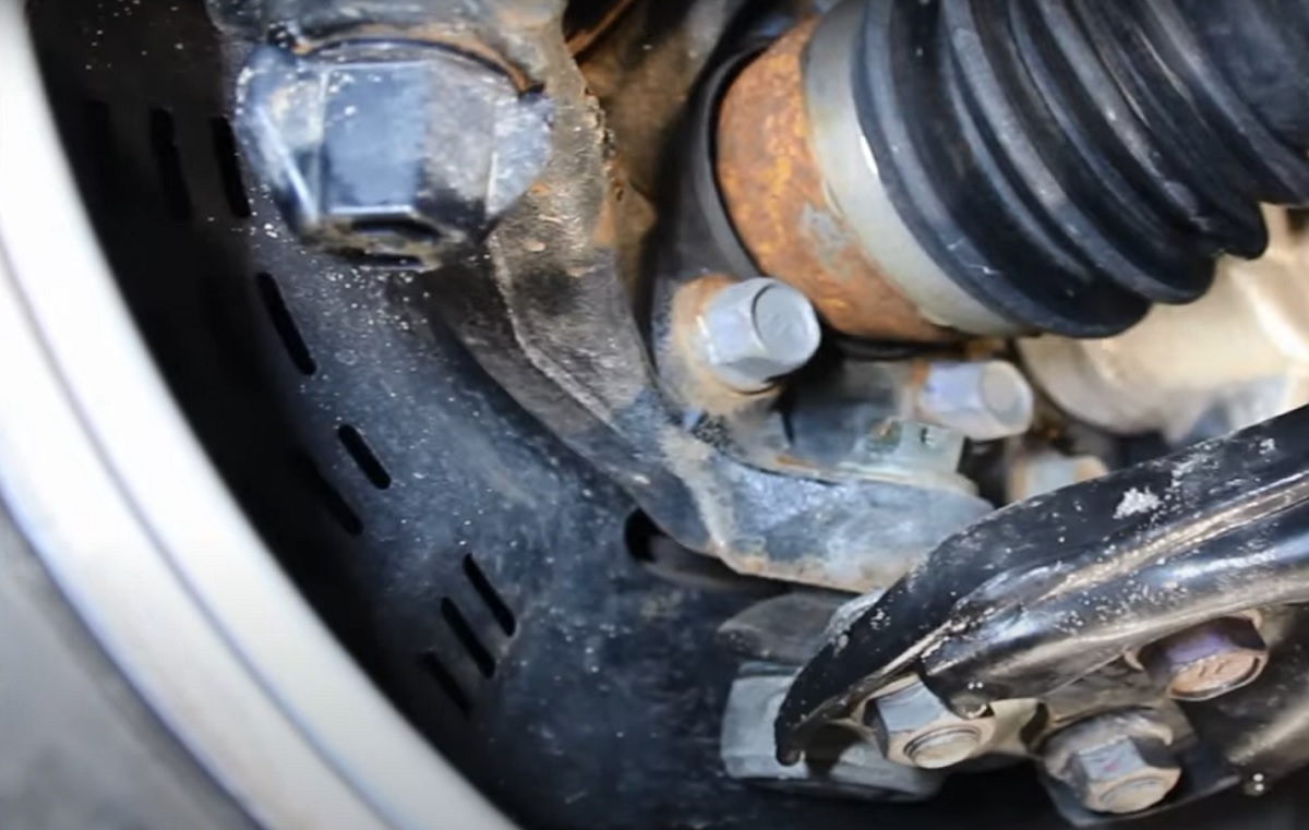 Toyota Corolla 2020 korozja