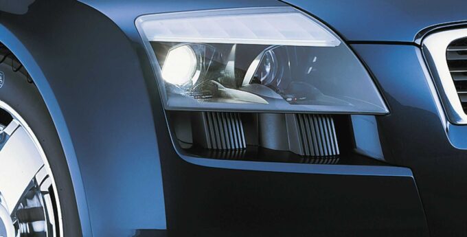 audi-avantissimo-2001