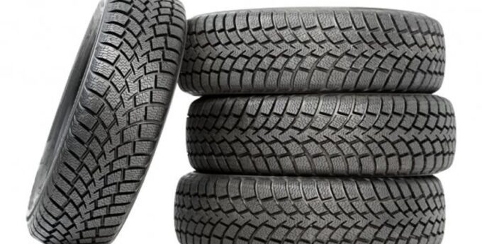 wymiana i zużycie opon iStock photo