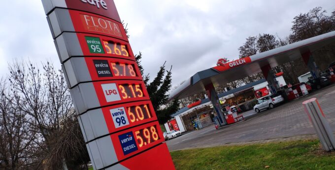 Ceny paliw na Orlenie po obniżce akcyzy
