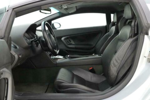 lamborghini-tansze-niz-skoda