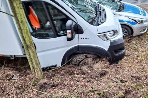 Strzały, pościg, próba zabicia policjanta i skradzione auto. To był dziki zachód w polskim wykonaniu