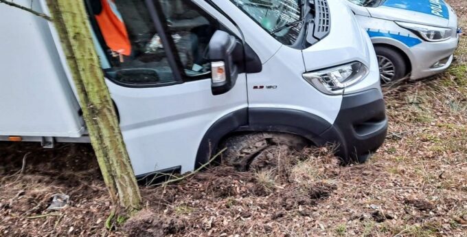 Strzały, pościg, próba zabicia policjanta i skradzione auto. To był dziki zachód w polskim wykonaniu