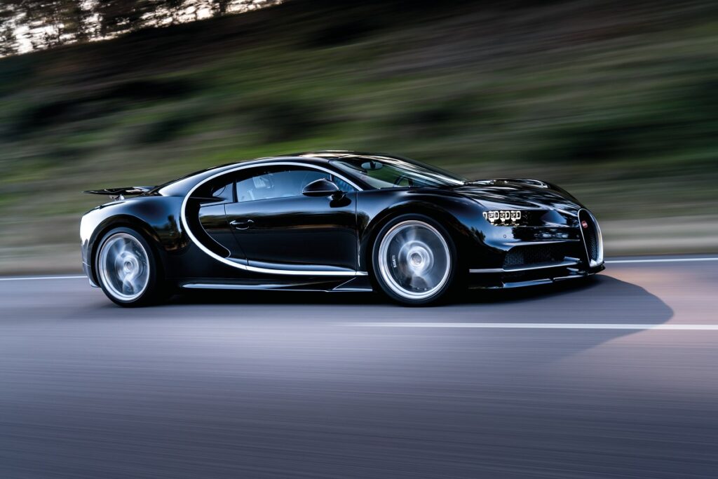 bugatti_chiron_1