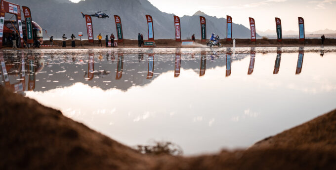 Giemza wraca do formy. Zacięta walka wśród motocyklistów