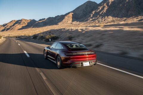Porsche Taycan z nowym rekordem Guinnessa! Upada mit, że elektryki są niepraktyczne