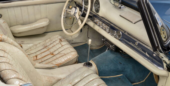 Mercedes-Benz 300 SL Roadster z 1958 r. Juana Manuela Fangio