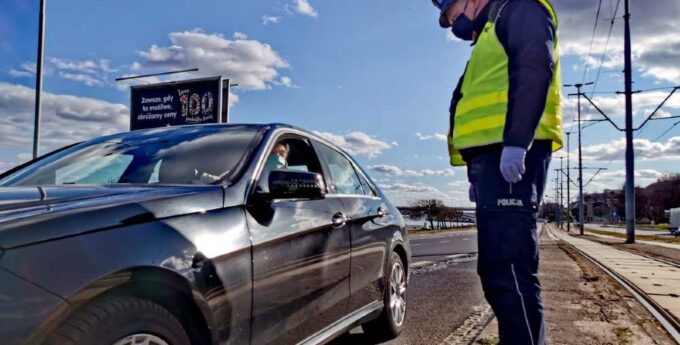 Jeden z pierwszych mandatów na 5 tys. wystawiony. Nie do wiary za co dostał aż tyle!