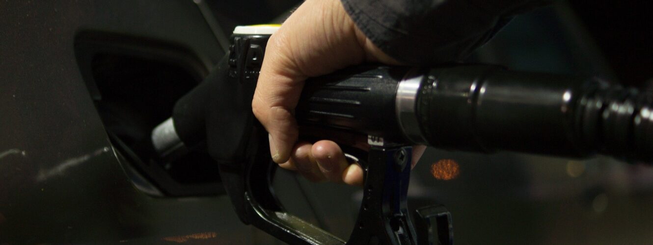 paliwo diesel benzyna ceny paliw cena ropa naftowa euro dolar