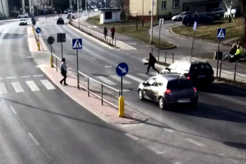 O krok od tragedii na przejściu dla pieszych