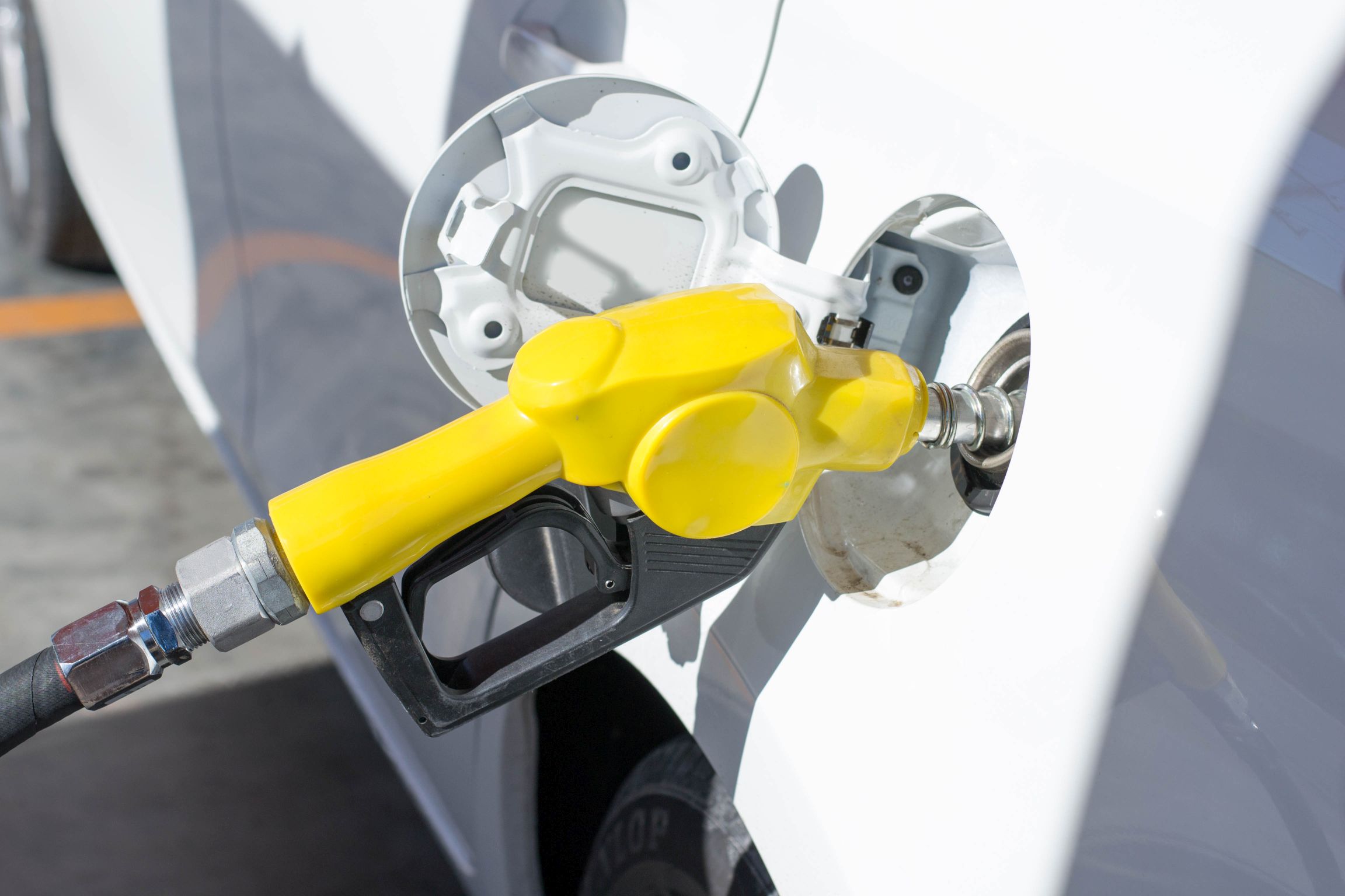 diesel benzyna paliwo