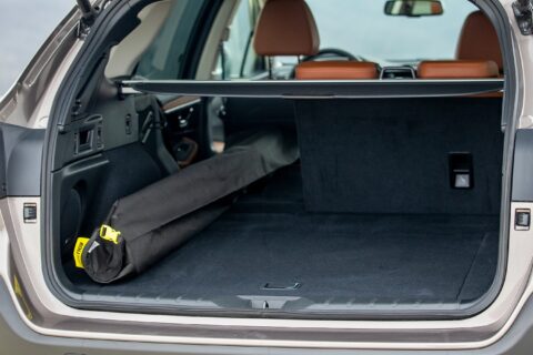 popularne-kombi-lifitng-subaru-outback