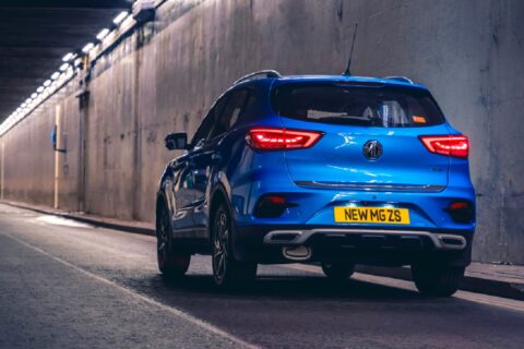 MG_ZS_safety_bije dacie wyposazeniem i ceną