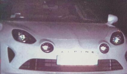 Najbardziej niedorzeczny mandat na świecie? Ukarali samochód jadący bez kierowcy, ale to był dopiero początek…