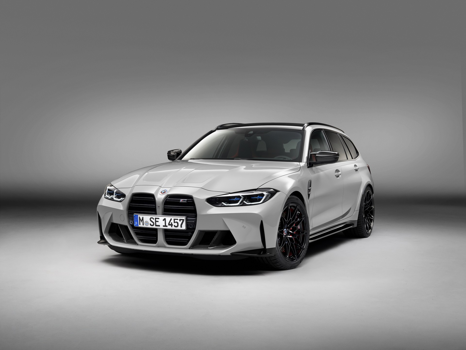 2023-BMW-M3-Touring-100