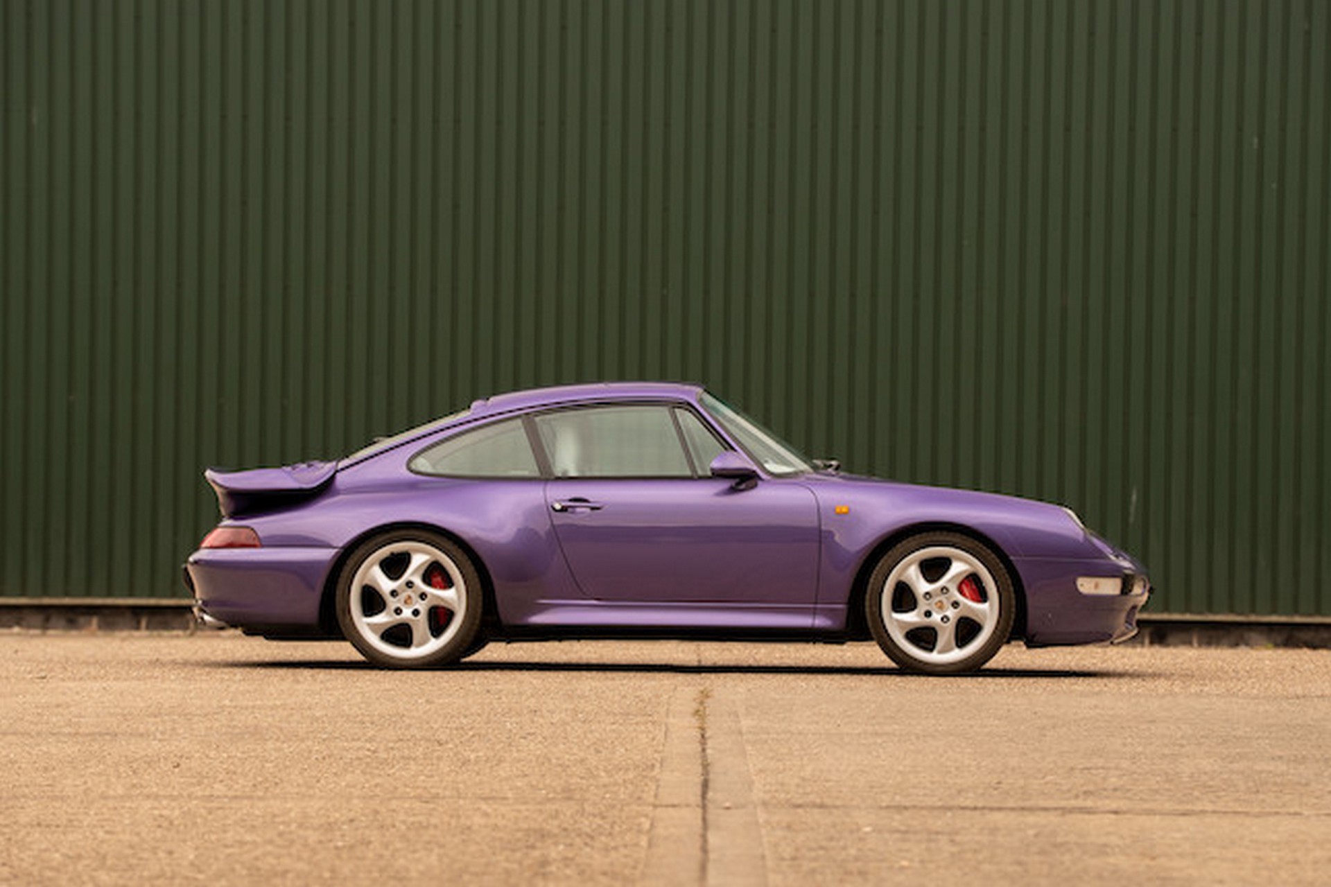 Porsche-911-Turbo-Saudi-5