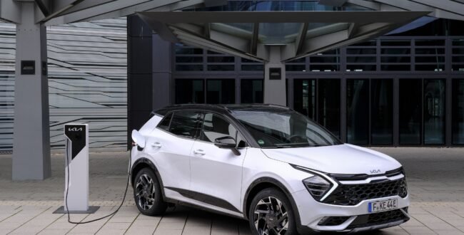 Kia Sportage PHEV spala 1,2 l benzyny na 100 km