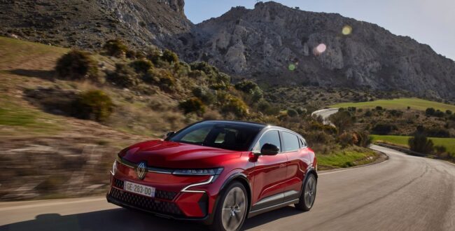 Elektryczne Renault Megane E-Tech ogłoszone najbardziej stylowym samochodem roku