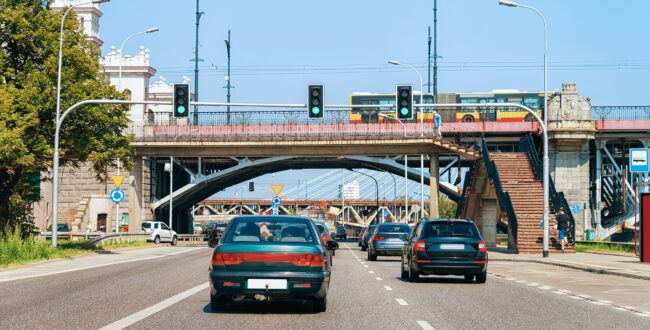 Tymi tanimi samochodami można legalnie jeździć bez przeglądu