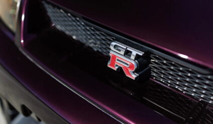 1995-Nissan-Skyline-GT-R-R33-6