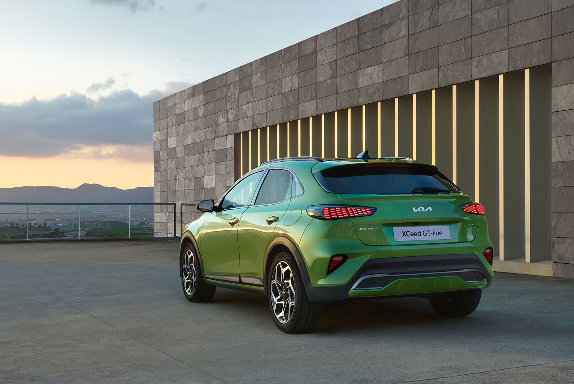 2022-Kia-XCeed-facelift-00012