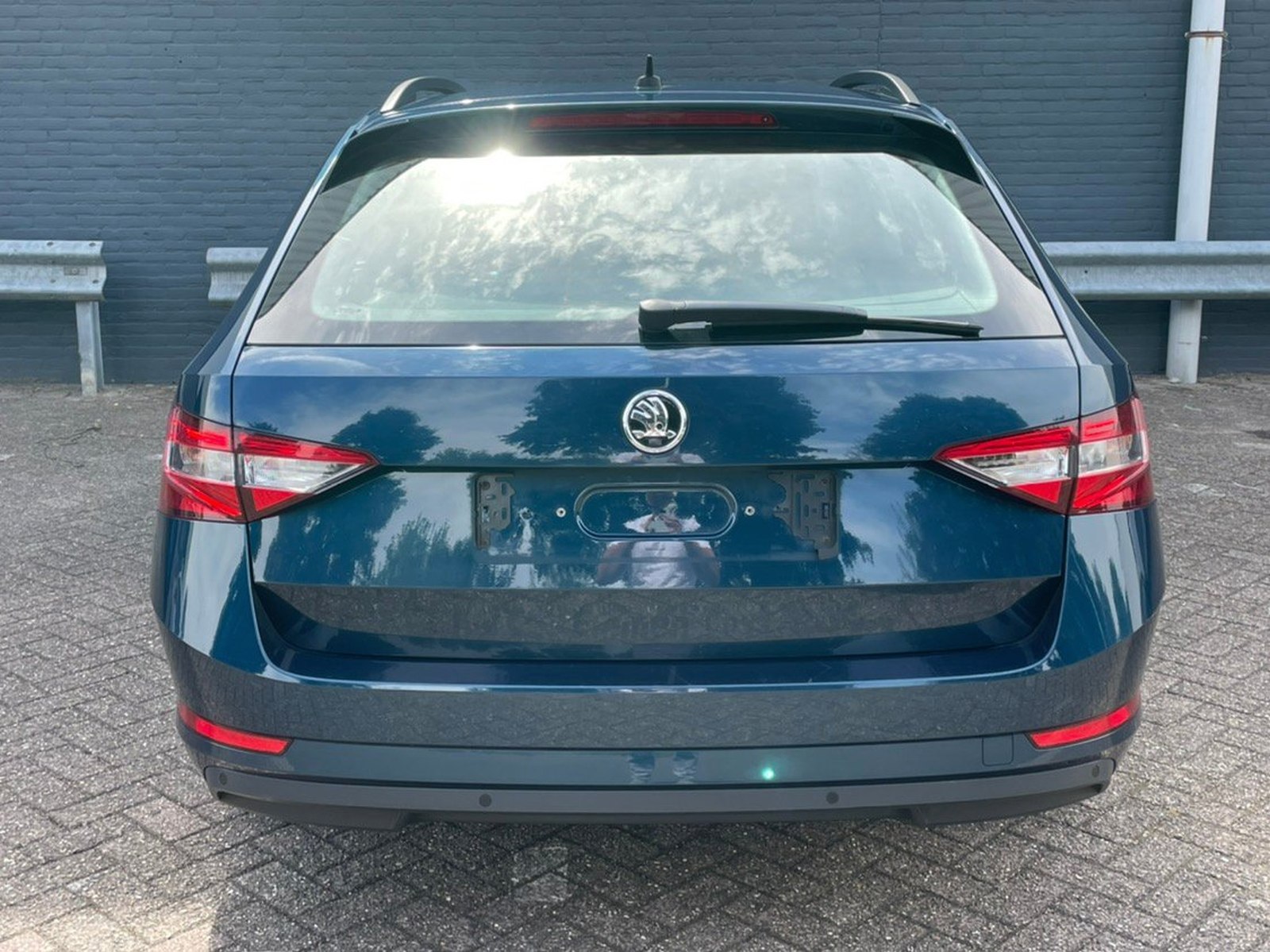 4-letnia-skoda-superb-tdi-przebieg