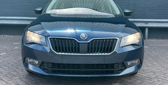 4-letnia-skoda-superb-tdi-przebieg