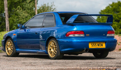 Subaru-Impreza-22B-STI-2-1