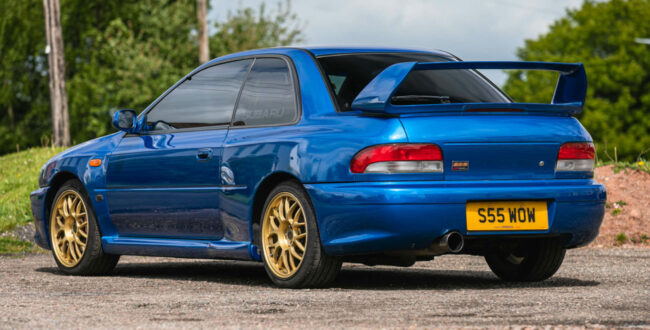 Subaru-Impreza-22B-STI-2-1