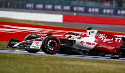 F1: Charles Leclerc przezwyciężył problemy z samochodem. Alfa Romeo Racing ORLEN tuż za punktami
