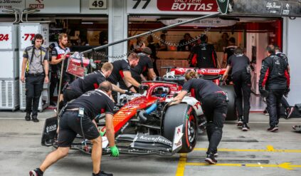 Bottas i Zhou powalczą o punkty