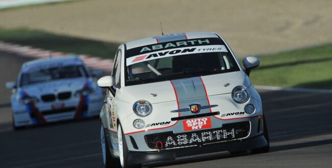 To, co robią te Fiaty 500 jest imponujące! Ciekawa inicjatywa w Polsce, choć nie dla każdego!