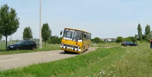 Najmocniejszy autobus na świecie? Pokazał taki drift, że chłopakom z BMW opadły szczęki