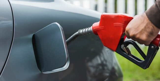 paliwo płatność gotówka karta stacja paliw benzyna diesel
