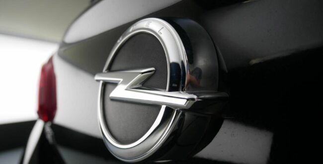 Opel kończy produkcję swojego kultowego modelu! Popularna nazwa odchodzi do lamusa